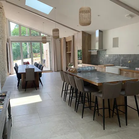 Le Moulin Des Etrebieres *