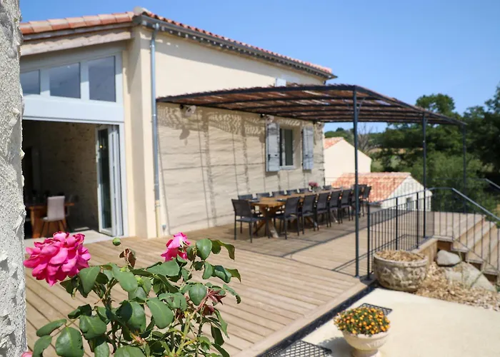 Le Moulin Des Etrebieres فيلة *