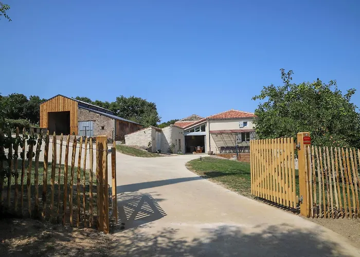 Le Moulin Des Etrebieres *