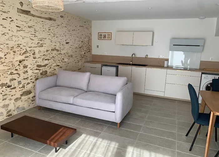 Le Moulin Des Etrebieres فيلة Cheffois