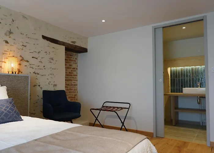 فيلة Le Moulin Des Etrebieres *