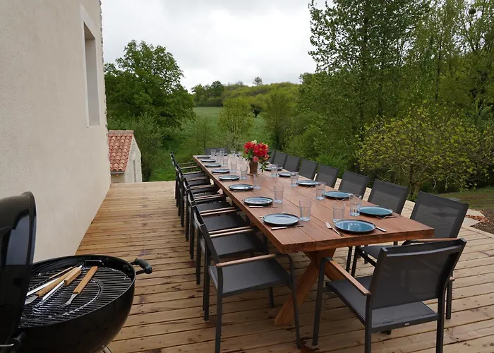 Le Moulin Des Etrebieres فيلة Cheffois